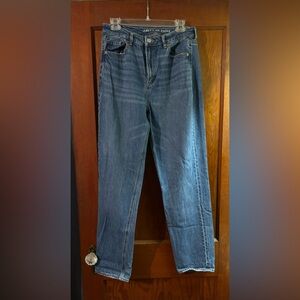 American Eagle High Waisted Jeans